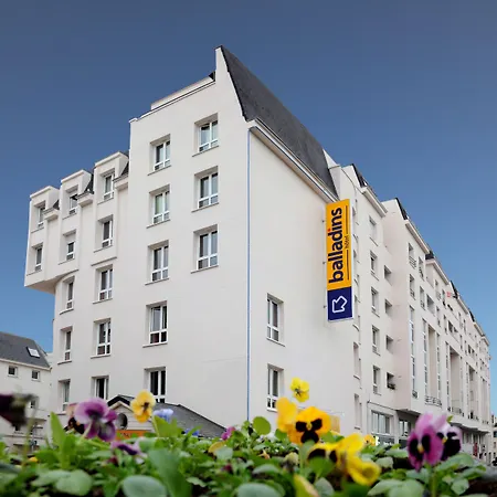 Hotel L'eaubonne 3*