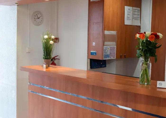 Hotel L'eaubonne 3*