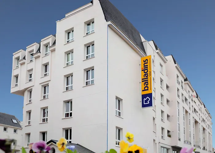 Hotel L'eaubonne 3*